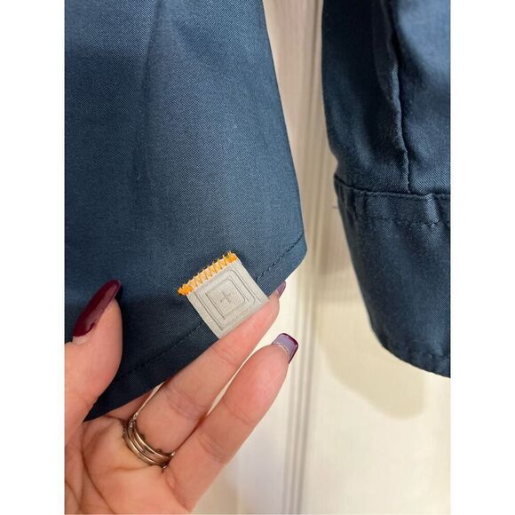 5.11 Tactical Shirt Womens Size Small Navy Blue Button-Down NWOT EMS Police - Picture 3 of 11